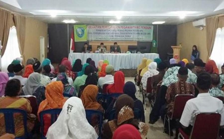 134 Pegawai Negeri Sipil (PNS) pensiun dari Pemkot Bengkulu