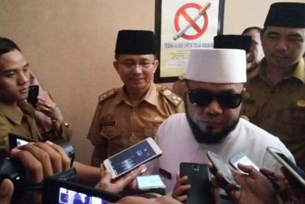 Badan Kepegawaian Pendidikan dan Pelatihan (BKPP) Kota Bengkulu membagikan SK kenaikan pangkat kepada 65 Aparatur Sipil Negara (ASN)