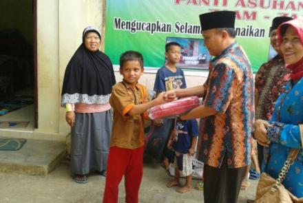 Dinas Perhubungan (Dishub) Kota Bengkulu menggelar bakti sosial
