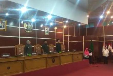Paripurna Mendengarkan Jawaban Walikota Bengkulu Terhadap Pandangan Umum Fraksi-Fraksi