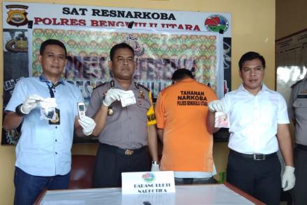 Hukum