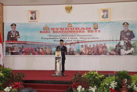 Hukum