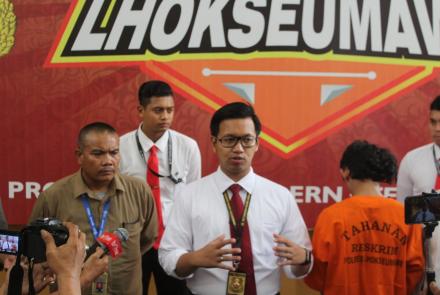 Hukum