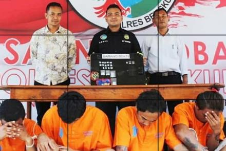Hukum 