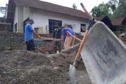Skop dan Arco Jadi Alat Sejarah Dalam Pembangunan di TMMD 112