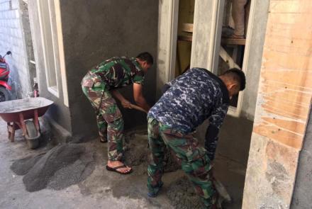 Kekompakan Satgas Untuk Menyelesaiksn Sasaran Fisik di TMMD  Tulungrejo