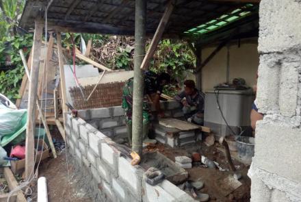 Jamban Keluarga Lengkapi Kabahagiaan Agus 