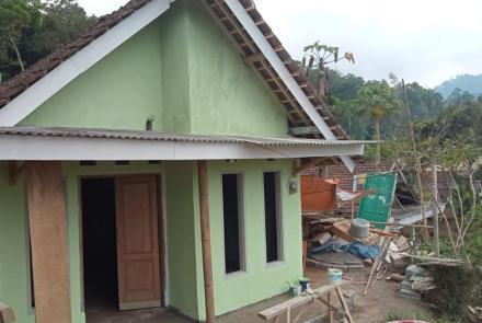 Cat Hijau Siri Khas TMMD 112 Kodim 0818/Malang-Batu