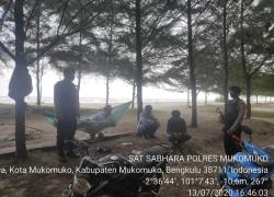 Hukum