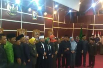 RAPBD 2018 akhirnya disepakati oleh dewan kota menjadi APBD 2018