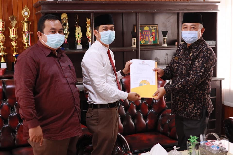 Nasional