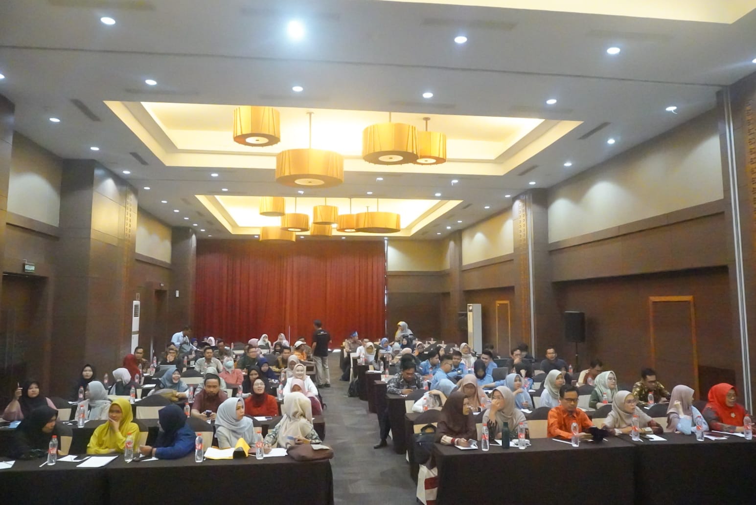 Sekda Isnan Fajri: Penulisan Cerita Anak Berbahasa Daerah Bengkulu Sangat Membantu Pendidikan 