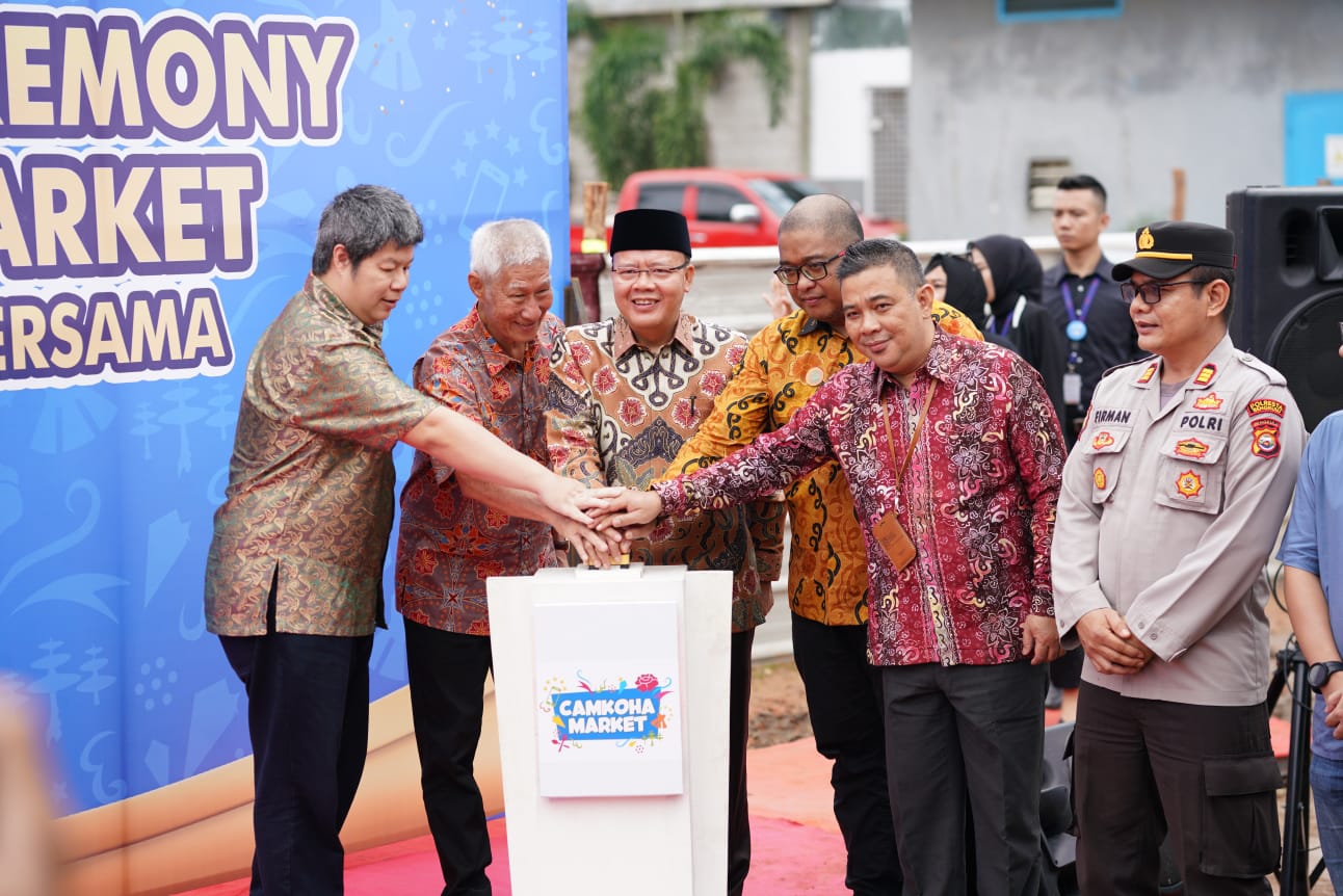 Lakukan Peletakan Batu Pertama Proyek Camkoha Market, Gubernur Rohidin Tekankan Pentingnya Pemasaran UMKM Bengkulu