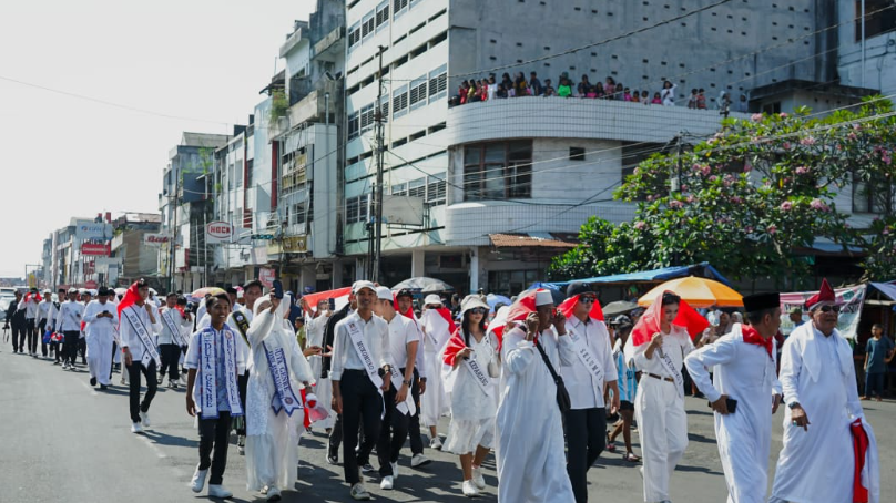 Rangkaian Festival Tabut 2024 Berakhir, Masyarakat Sangat Antusias Saksikan Pawai Tabut Tebuang