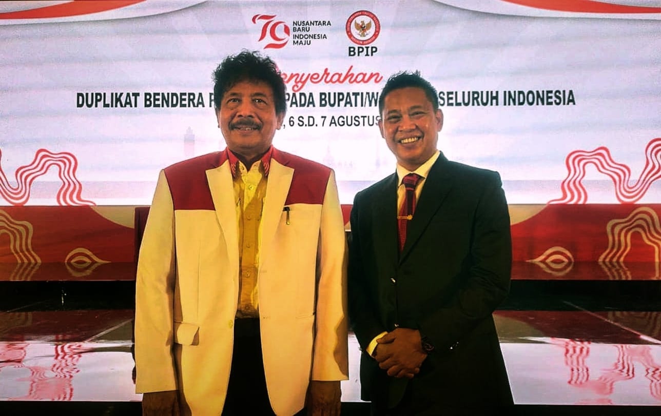 Pemkab Bengkulu Utara Terima Duplikat Bendera Merah Putih dari BPIP