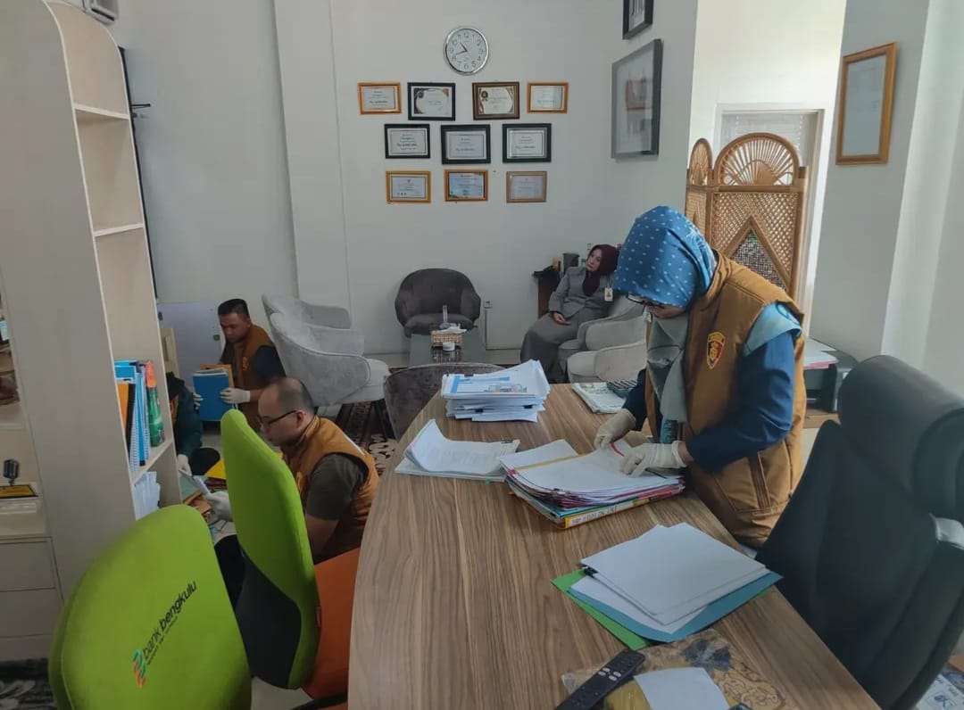 Kasus KMK Macet, Bank Bengkulu Kepahiang Digeledah Polisi