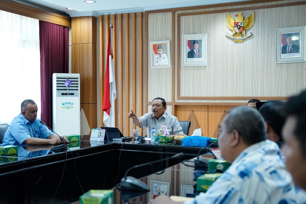 Wagub Mian Tegaskan Perusahaan Perkebunan dan Tambang Wajib Tuntaskan Pajak Air Tanahjak Air Tanah