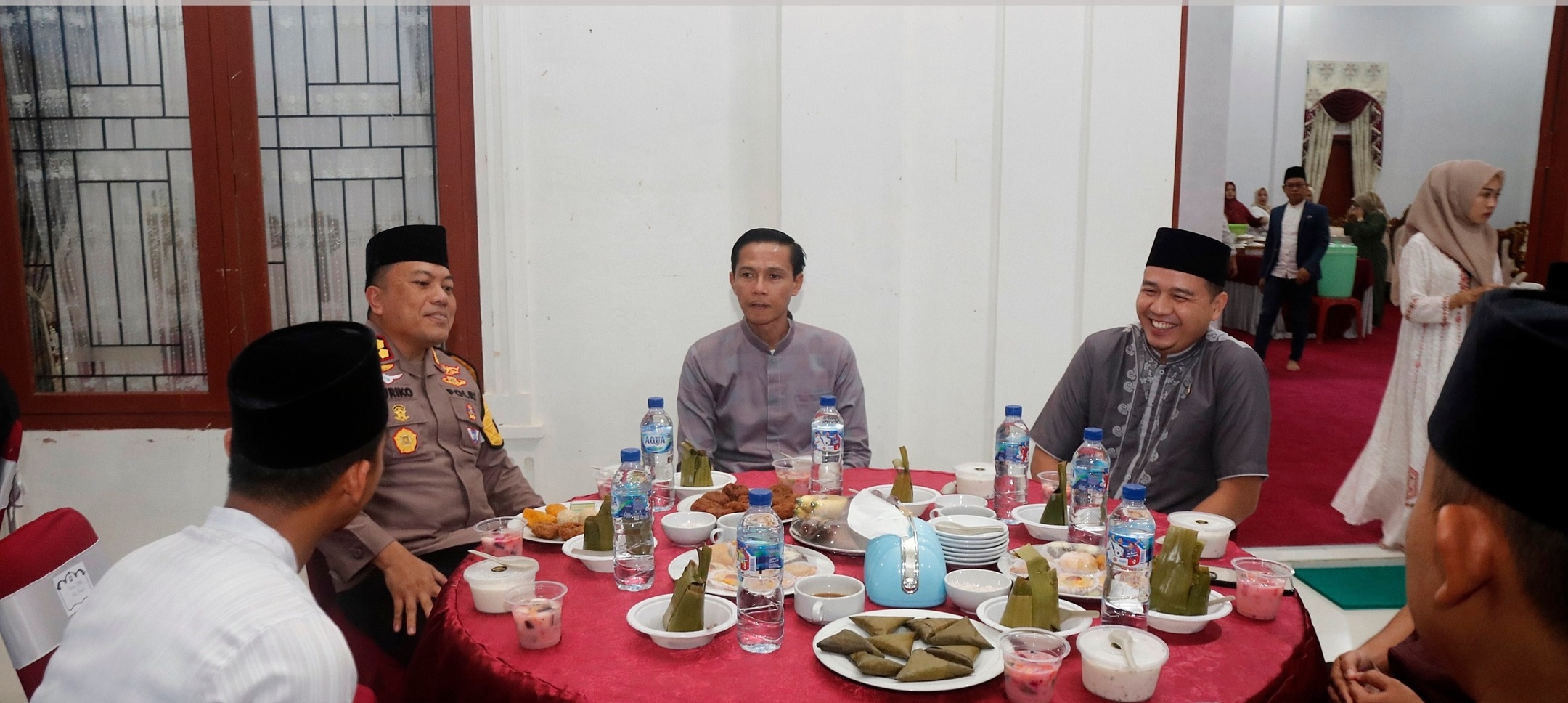 Bersama Jajaran Forkopimda dan Masyarakat, Bupati Kaur Gelar Buka Bersama