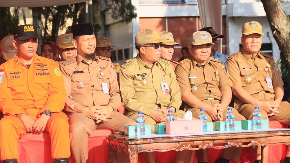 Pj Wali Kota Lubuklinggau Ingatkan Kewaspadaan Bencana Alam Saat  Pimpin Apel Kesiapsiagaan