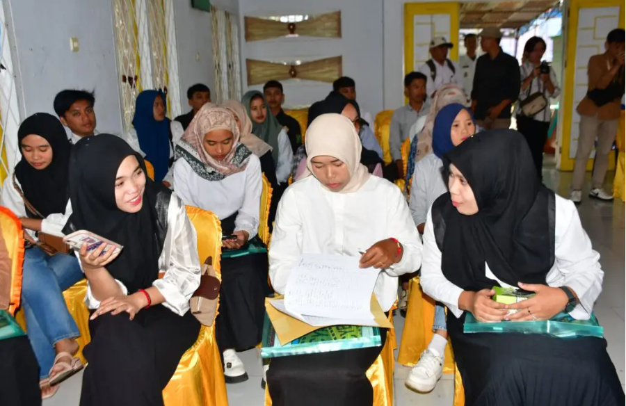 Bupati Rejang Lebong Buka Pembinaan Mental Dan Spiritual Di Kantor Camat Selupu Rejang