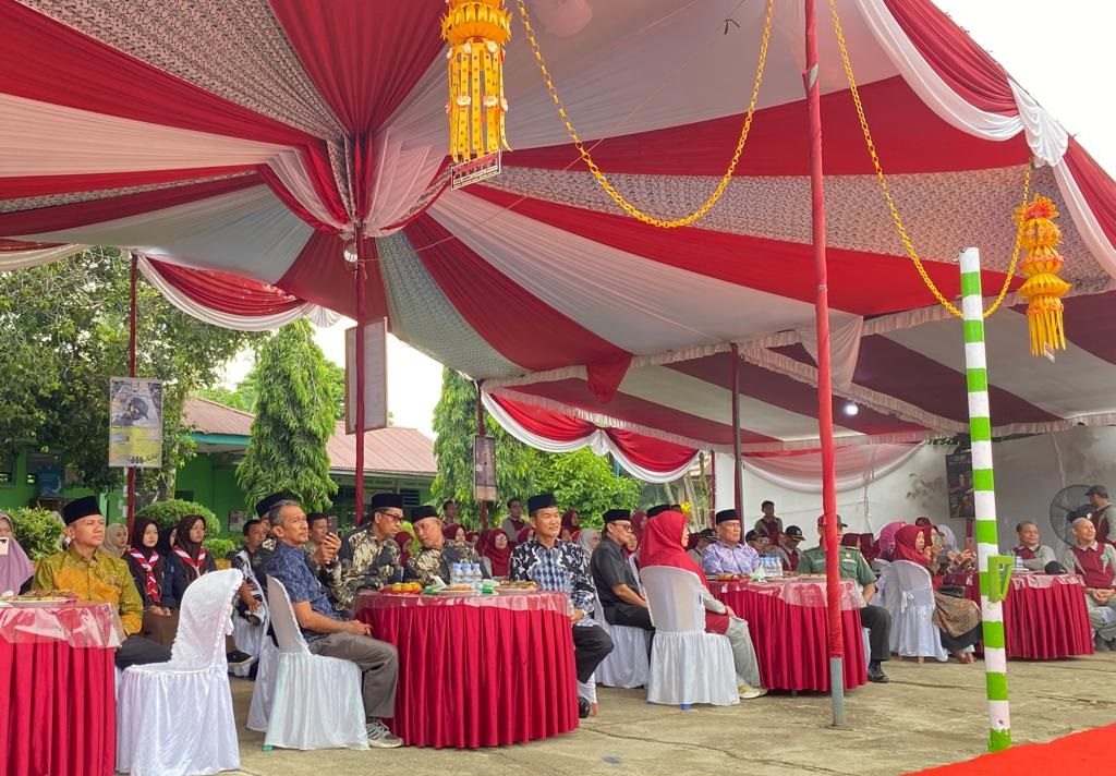 HUT Ke 61 SMA Negeri 1 Bengkulu Selatan, Asisten III Administrasi Umum Setda Hadiri Kegiatan DTCSC