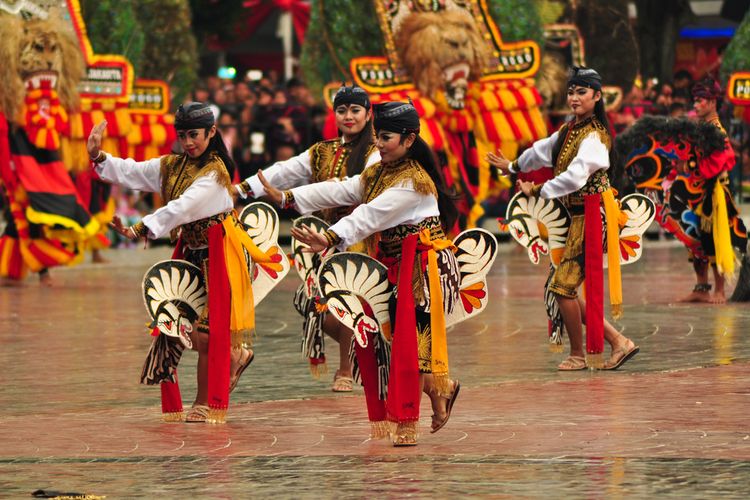 Seni Tradisional Kuda Kepang, Anggota DPRD Provinsi Sujono Ajak Aktif Lestarikan 