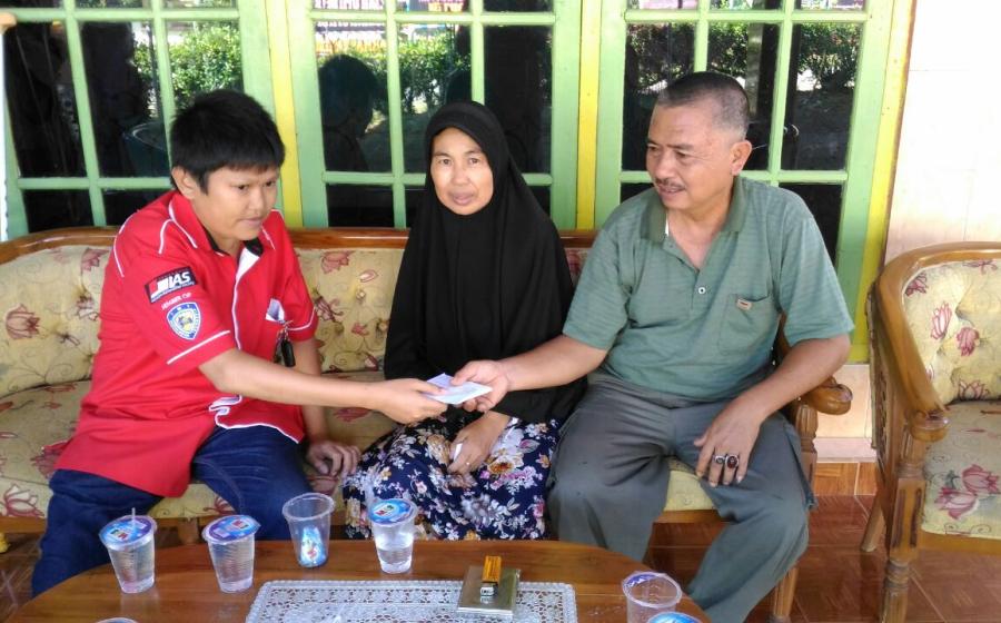 bantuan sosial 
