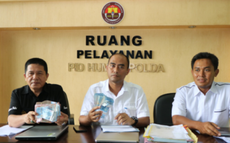 Hukum 