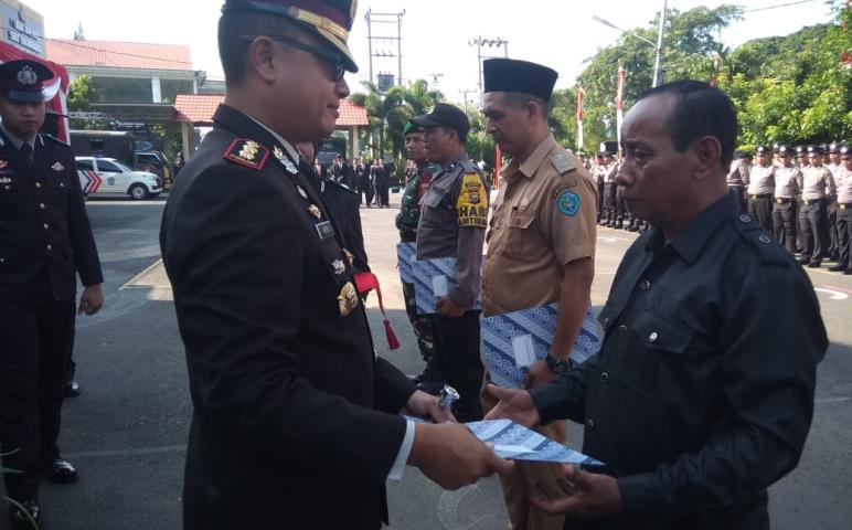 Hukum