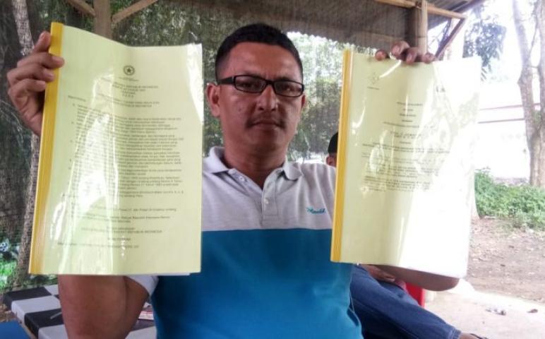 Hukum
