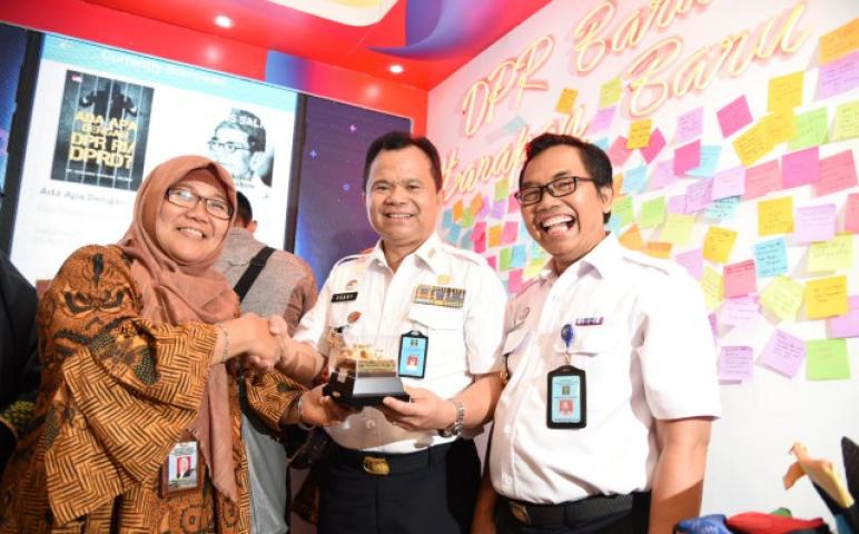 Nasional