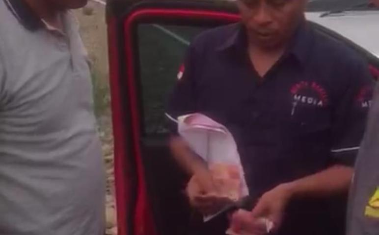 hukum