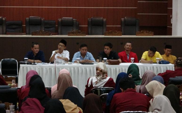 Nasional