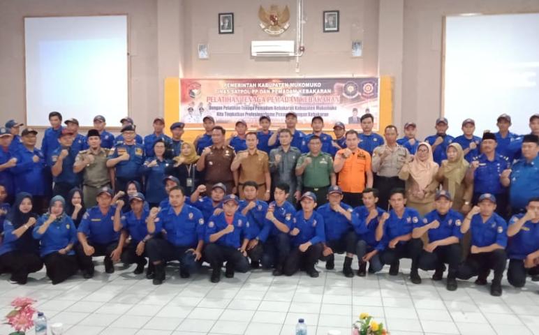 Hukum