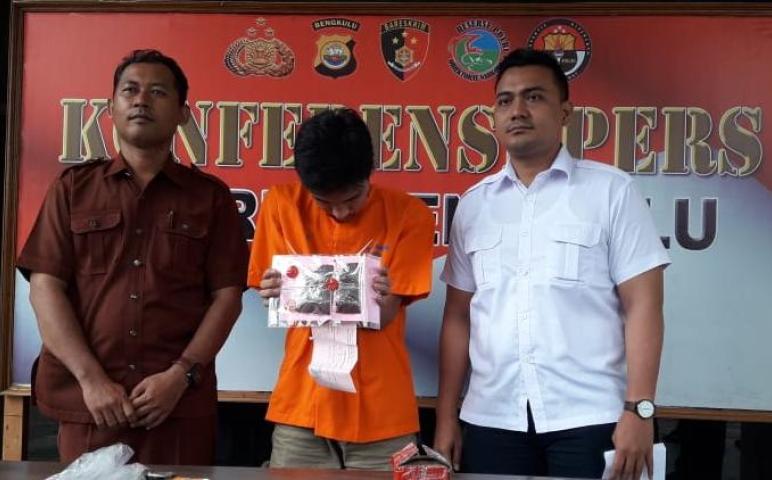 Hukum