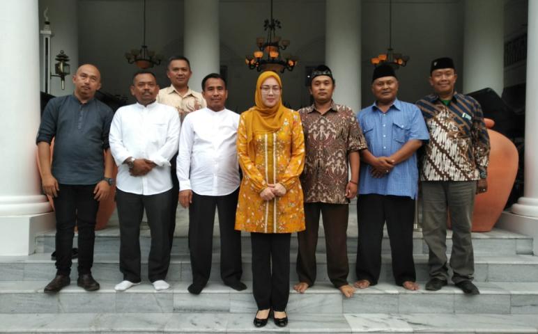 Nasional