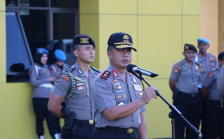 Hukum