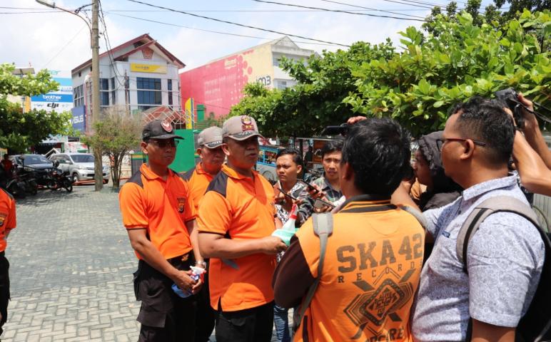 Hukum