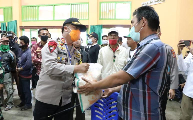 Hukum