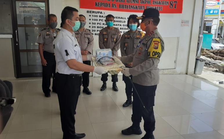 Hukum