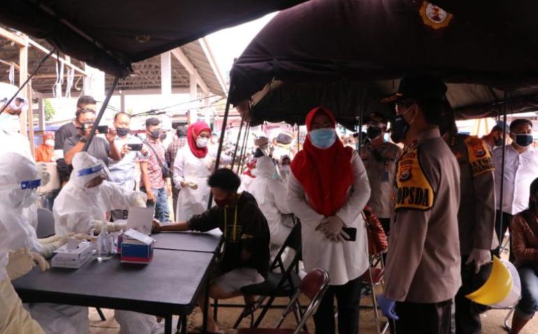 Hukum