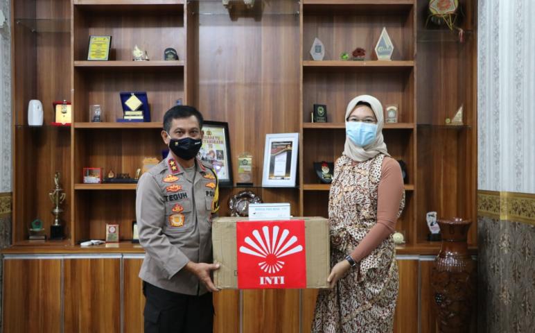 Hukum