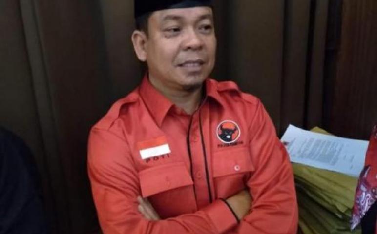 Syafaruddin Poti Resmi Dilantik Sebagai Wakil Ketua DPRD Riau Sisa Jabatan 2019-2024