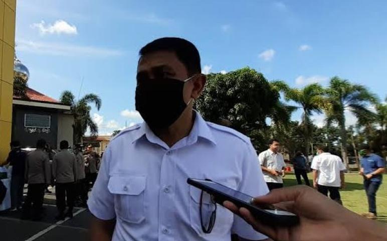 Hukum