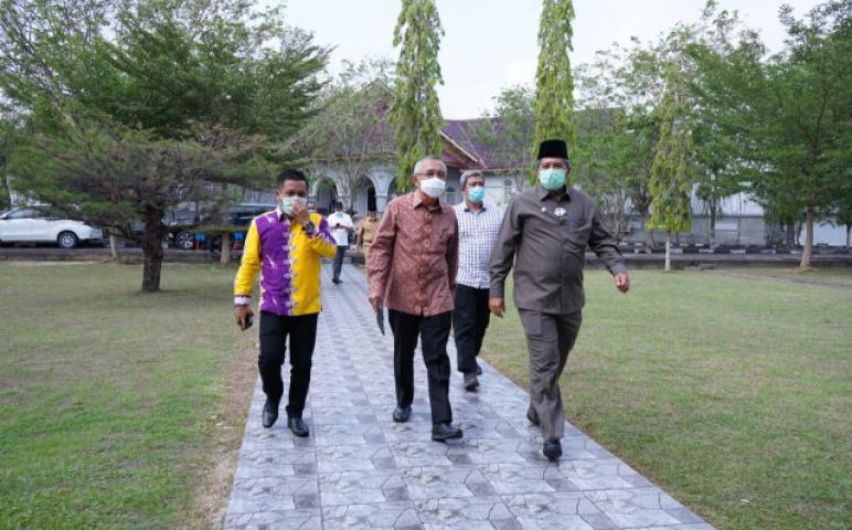 Kunjungan Kerja Ke Kabupaten Siak, Bupati Sambut Anggota Komisi II DPR RI