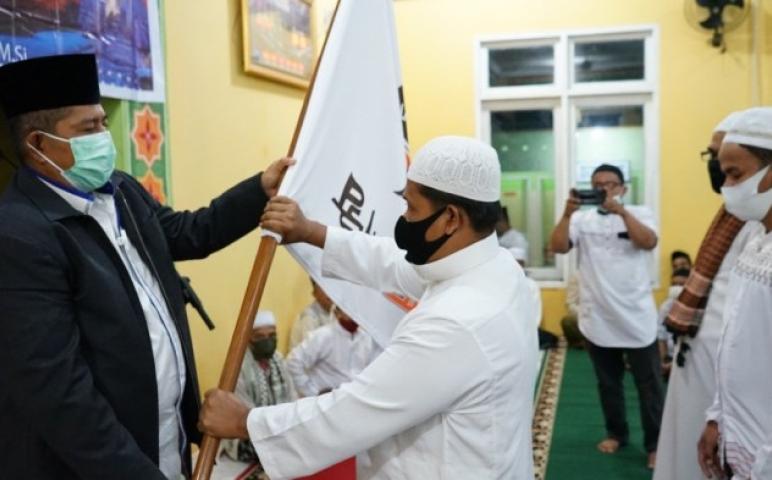 Kukuhkan Pejuang Subuh Mandau, Bupati Siak Berharap Dapat Merangkul Pemuda Shalat Subuh Berjamaah