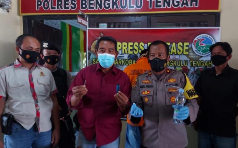 Hukum