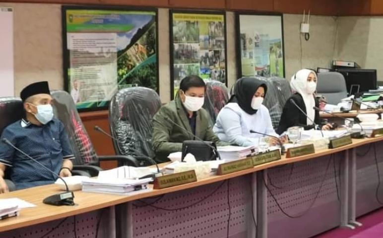 Rapat Bersama Dinas LHK, Komisi II DPRD Riau bahas Pelaksanaan Program