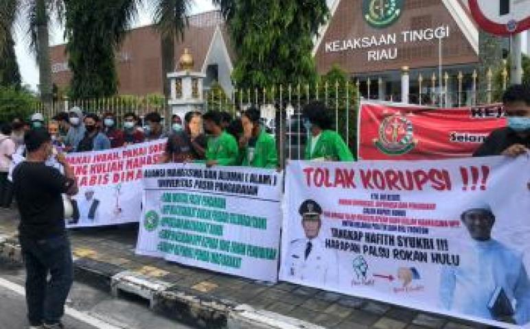 Hukum