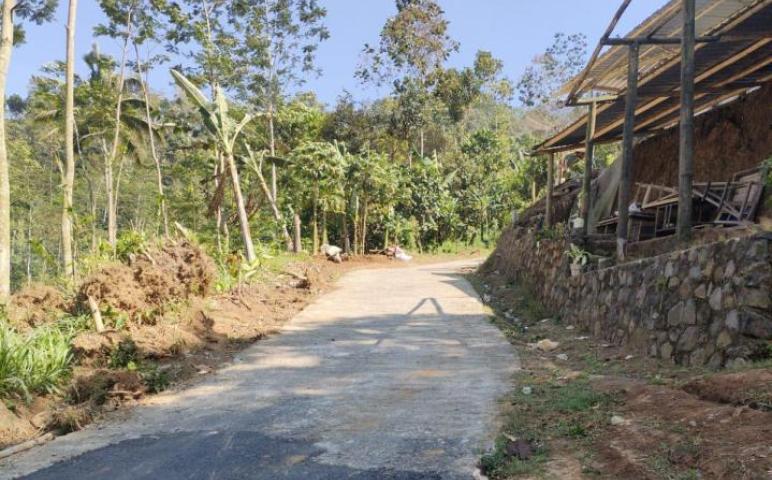 Jalan Mulus Harapan Warga Desa Tulungrejo Terwujud